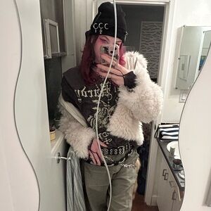 Meet your Posher, Tessa